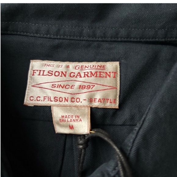 Filson Men’s Alaskan Guide Shirt Button Down Size Medium New Navy Relaxed Fit - Picture 4 of 8